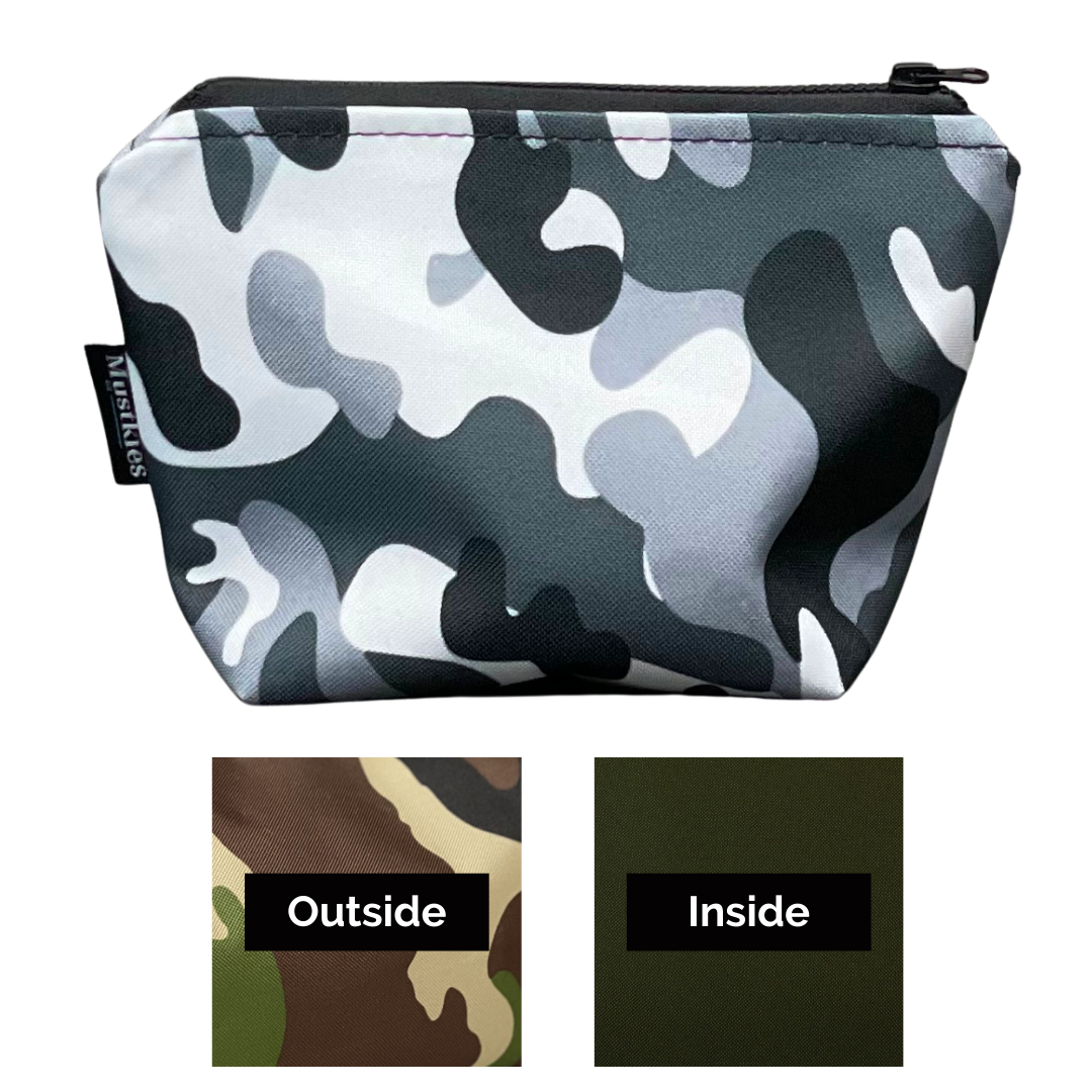 Muskties AMI Green Camouflage with Army Green Lining Make-up bag swatch sample. Handcrafted in waterproof canvas and finished with a black zipper to secure your make-up/cosmetics. Available in 6 color options and two sizes. Gray Camouflage with Charcoal Lining, Green Camouflage with Army Green Lining, Blush with Gray Camouflage Lining and Black with Gray Camouflage Lining, Teal and Yellow with Charchoal Lining. 7"Lx3"Wx10"H & 5Lx3Wx5.5H